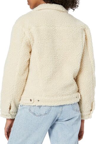 Levi's Women's Exbf Ao Sherpa Trucker Jackets in Saudi Arabia