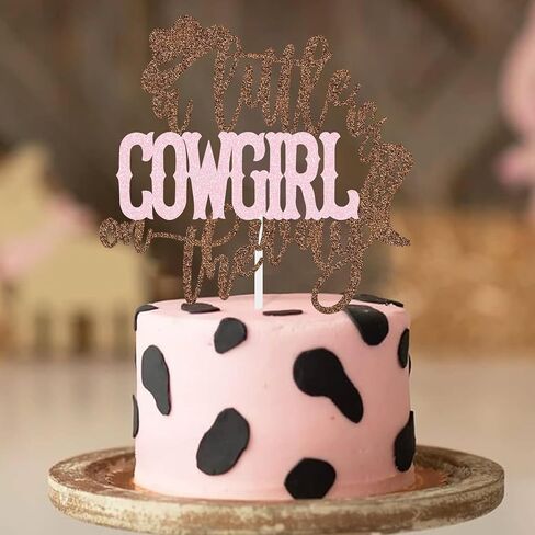 قطعة علوية للكيك من A Little Cowboy Is On The Way لتزيين حفلات استقبال المولود الجديد باللون الأزرق in Saudi Arabia