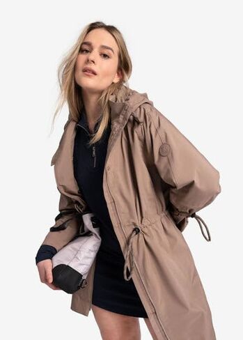 LOLË Women's Piper Rain Jacket in Saudi Arabia