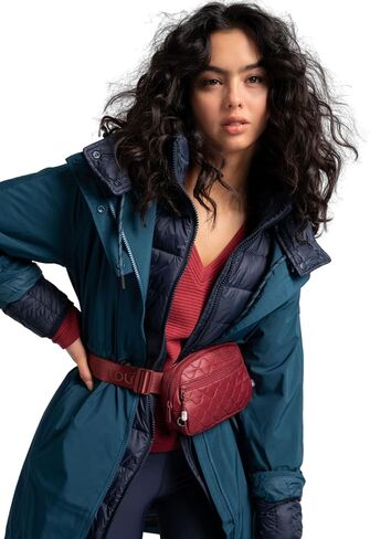 LOLË Women's Piper Rain Jacket in Saudi Arabia