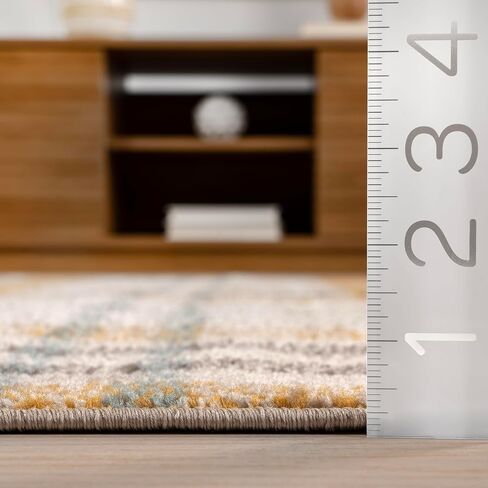 سجادة منطقة ذات طراز شرقي من NuLOOM، تصميم عتيق، متين، سهل التنظيف، لون لينور بيج، 25.4 سم × 35.56 سم in Saudi Arabia