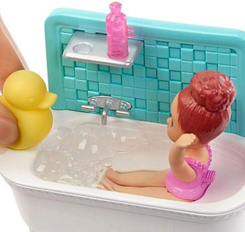 Barbie Skipper Babysitters Inc. Playset with Bathtub, Babysitting Skipper Doll and Small Toddler Doll with Button to Move Arms and Splash, Plus Themed Accessories, Gift for 3 to 7 Year Olds​​​​ in Saudi Arabia