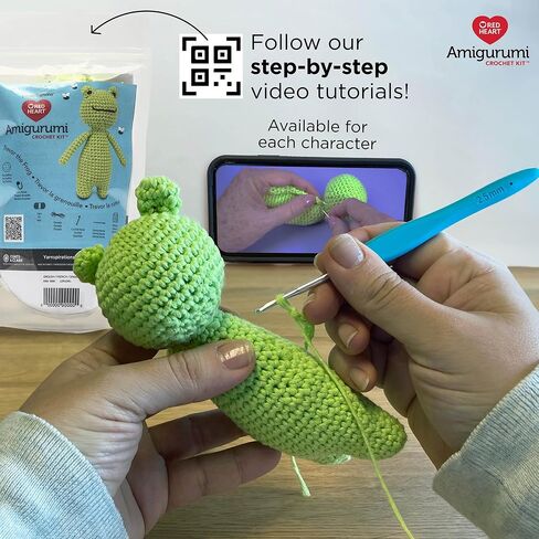 Red Heart Amigurumi Bubba The Cat Kit in Saudi Arabia