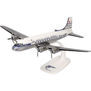 Herpa Snap-fit Airplane Model Douglas DC-4 Pan American on Scale of 1:125, Plastic Miniature with pedastal, Model Building, Collectors Edition