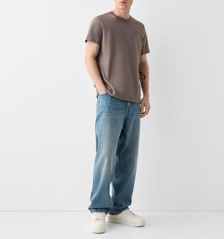 Men Y2k Skater Jeans Vintage Low Rise Baggy Straight Leg Jeans Casual Stretch Loose Fit Denim Pants Streetwear in Saudi Arabia