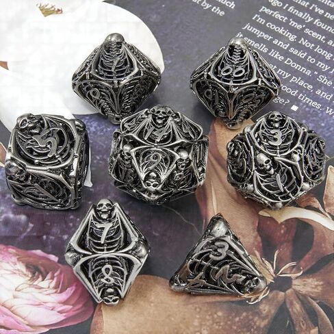 UBEUCK 7pcs Metal Dice，Hollow Dice DND Dice Set，Octopus DND Dice,Polyhedral Metal Dice，Unique Role-Playing Dice，Suitable for Dungeons and Dragons TTRPG Gaming 。 (Octopus Blue) in Kuwait