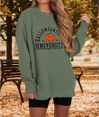Women's Halloweentown Sweatshirt Halloween Town University Crewneck Top Spooky Season Oversized Pullover Clothes in Saudi Arabia