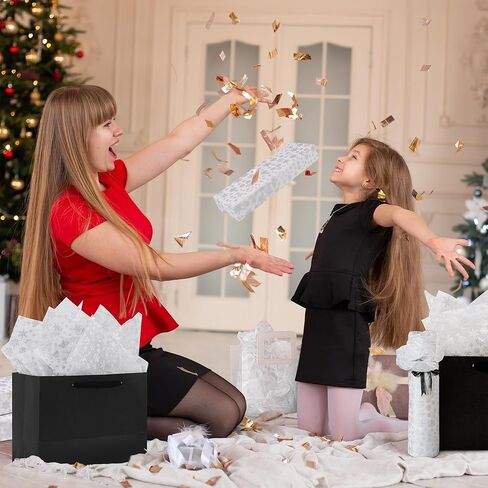 MR FIVE 60 ورقة بيضاء مع مجموعة مناديل ورق ندفة الثلج الفضية، 35.56 سم × 50.8 سم، ورق مناديل عيد الميلاد ندفة الثلج لأكياس الهدايا، ورق مناديل ندفة الثلج الفضية لحفلة عيد الميلاد in Kuwait