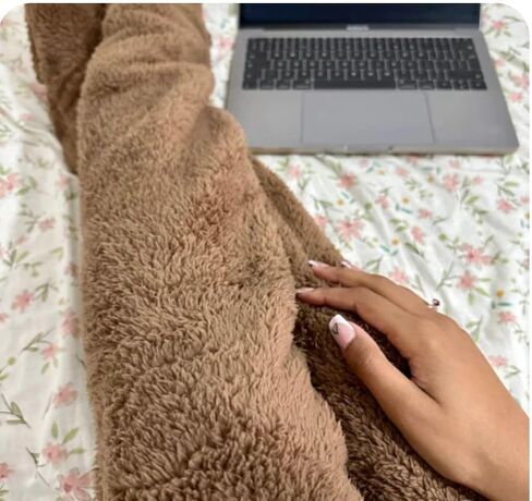 جوارب RALINE Snuggs، جوارب عالية غامضة فوق الركبة في فصل الشتاء من فروي in Saudi Arabia