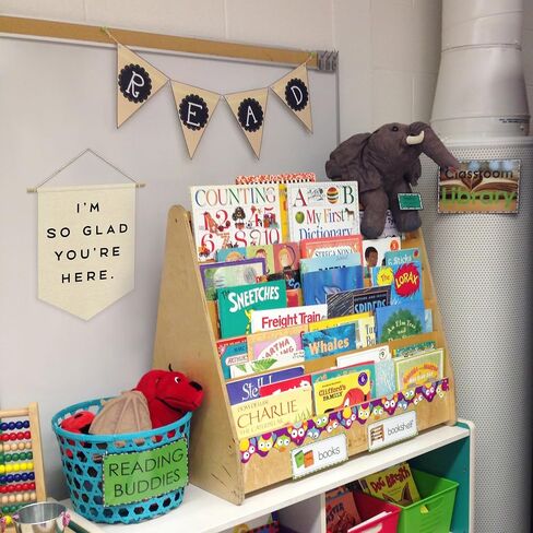 XYDEG I'm So Glad You're Here Welcome Sign Banner,Therapy Office Decor Classroom Decor Classroom Decorations,Welcome Sign For Classroom,Therapist Gifts in Saudi Arabia