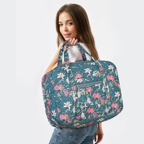 Travel Duffel Bags for Women & Girls - 25L Waterproof Gym Bag, Laptop Carry-On Luggage, Weekend Travel Organizer in Saudi Arabia