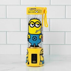 Uncanny Brands Pokémon Pikachu USB-Rechargeable Portable Blender
