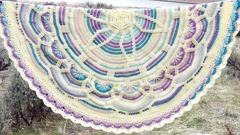 Caron Big Cakes Self Striping Yarn 603 yd/551 m 10.5oz/300 g (Boysenberry) (Boysenberry) in Kuwait