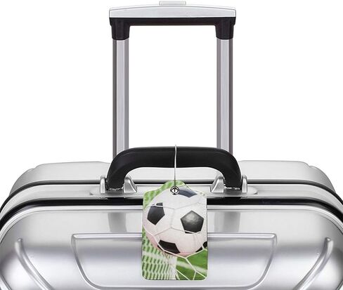 قطعتان من بطاقات أمتعة كرة القدم لحقيبة السفر، وعلامة كرة القدم، وديكورات الحفلات الرياضية، وغطاء تعريف الخصوصية، مع حلقة من الفولاذ المقاوم للصدأ وبطاقة عنوان in Kuwait