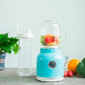 Electric Blender Juicer Cup, Personal Small Blenders for Smoothies, Retro Shake and Ice Crush Maker Countertop Juice Blender with Stainless Steel Blades Cn Plug, for Travel Beach Office Sports(white)