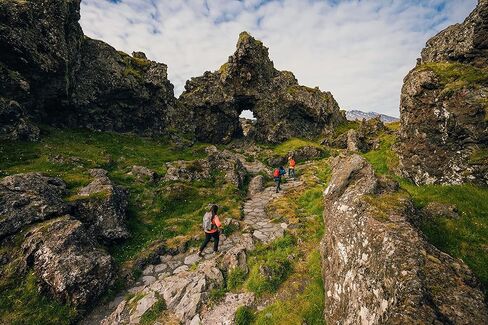 Gregory MIKO 15 in Kuwait