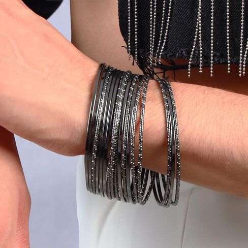 مجموعة أساور وأساور معدنية سوداء متعددة التركيب من 80S للنساء، مجموعة مجوهرات بوهو متعددة الطبقات وقابلة للتكديس. in Kuwait