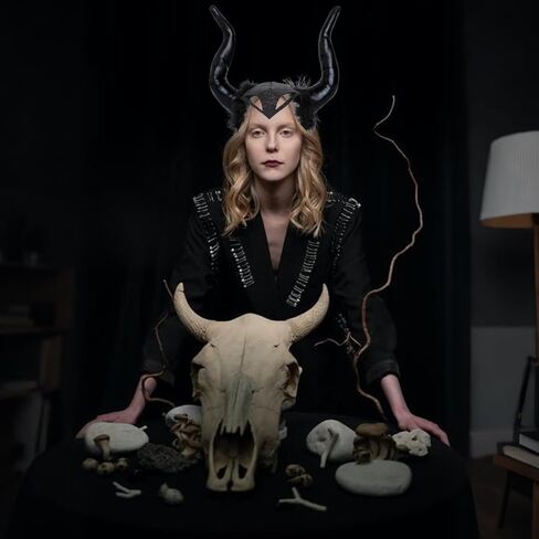 XPlanet Queen Horns Deluxe Cosplay زي قرون الهالوين الأسود قناع الدعائم ديكور المنزل in Saudi Arabia