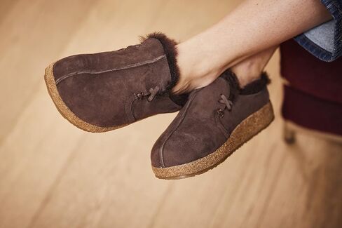 HAFLINGER قباقيب Saskatchewan Shearling للسيدات in Saudi Arabia