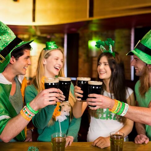 NEBURORA 48 Pcs St. Patrick's Day Silicone Bracelets Green Lucky Shamrock Rubber Wristbands for St Patricks Day Accessories Party Decoration Favors in Kuwait