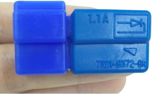 المولد ديود 7321-9372-9R 119643-66900 1.1A لحفارة المحرك Yanmar 4TNV94 in Kuwait