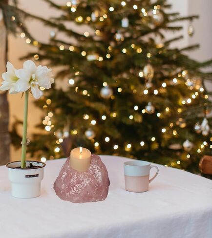 AMOYSTONE Decorative Stone Candle Holder Rose Quartz Candlestick Holder for Pillar Candles Rough Quartz Mineral Irregular Christmas Tealight Candle Holder Sets Home Decor in Kuwait