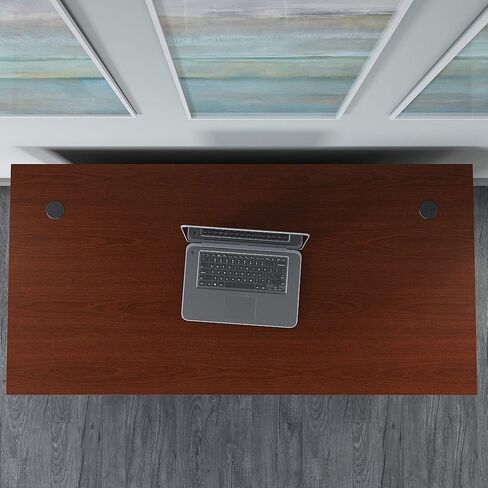 مكتب بوش للأعمال التجارية من السلسلة C in Kuwait