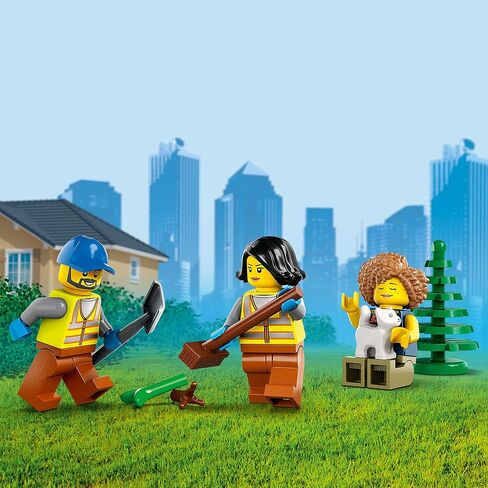 LEGO City Recycling Truck, Toy Vehicle Set with 3 Sorting Bins, Gift Idea for Kids 5 Plus Years Old, Educational Sustainable Living Series, 60386 in Saudi Arabia