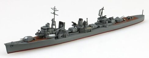Aoshima Japanese Navy Destroyer Shiranui 1:700 Scale Model Kit in Saudi Arabia