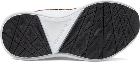 Skechers Girl's Max Cushioning Ascend Sneaker in Saudi Arabia