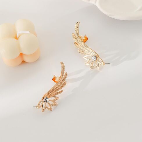 Vintage Exaggerated metal Rhinestones Golden Wing Ear Clip Cuff Earrings for Women Prom Jewelry Gift in Saudi Arabia