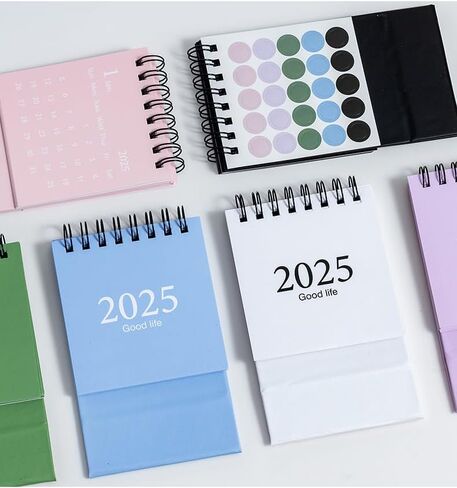 2024-2025 تقويم السنة الجديدة تقويم مكتب صغير بسيط مكتب لفائف المفكرة ورق الكرافت التقويم اليومي جدول الأعمال السنوي منظم اللوازم المكتبية 2.95 بوصة × 3.94 بوصة (أسود) in Kuwait