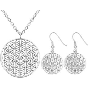 Stainless Steel Circle Engrave Flower Pendant Necklace