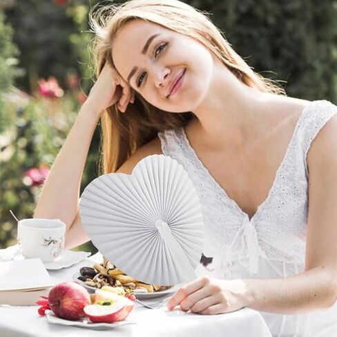 6 عبوات من مراوح الورق، مراوح ورق بيضاء، مراوح قابلة للطي على شكل قلب، مراوح الزفاف، تشكيلة مراوح ورق الأكورديون المحمولة القابلة للطي مع مقبض بلاستيكي لحفلات الزفاف، وحفلات أعياد الميلاد، وحفلات الاحتفال in Kuwait