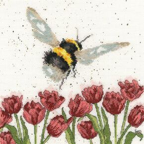 Cross Stitch Kit - Wrendale Designs - Flight of The Bumblebee