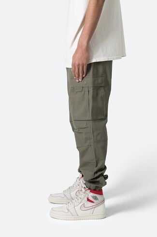 mnml Men's Vintage Cargo Pants in Saudi Arabia