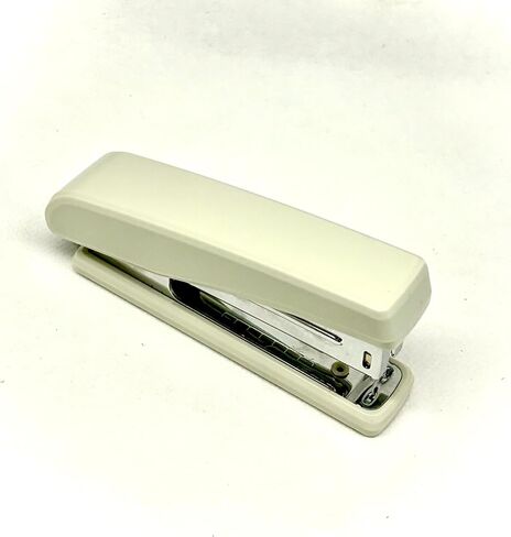 Heavy-Duty Office Stapler, 30 Sheet Capacity, Jam-Free, Metal Construction (Black) in Saudi Arabia