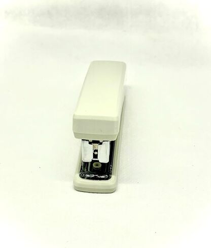 Heavy-Duty Office Stapler, 30 Sheet Capacity, Jam-Free, Metal Construction (Black) in Saudi Arabia