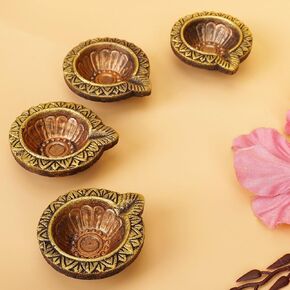 Colorful Diyas for Diwali Decorations | Pack of 4 Dia for Deepawali Return Gifts | Home Decor Lights | Clay Diyas for Pooja | Handmade Terracotta Earthern Vilakku Mitti Oil Diya with Cotton Wicks