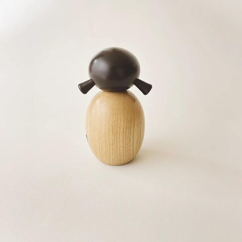 دمية كوكيشي اليابانية الحديثة من يوسابورو (يأتي الربيع - صغيرة)، مصنوعة في اليابان، تماثيل قابلة للتجميع، حرف تقليدية، فتاة ترتدي الكيمونو in Kuwait