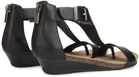 Kenneth Cole REACTION Women's Gal Wedge Sandal in Saudi Arabia