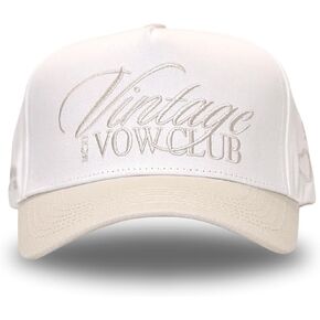 Vintage Trucker Hat | Country Cowboy Cute Preppy Retro Western Trucker Hats | Men Women Trendy Snapback | Tan Red Green Black (Vintage Vow Club | Champagne)