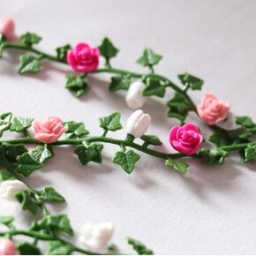 Dollhouse Vines, Miniature Flower Vines, Dollhouse Miniature Rose Flower Vine, Fairy Garden Flower Vines, Strip Model for Dollhouse Decoration (4PCS)