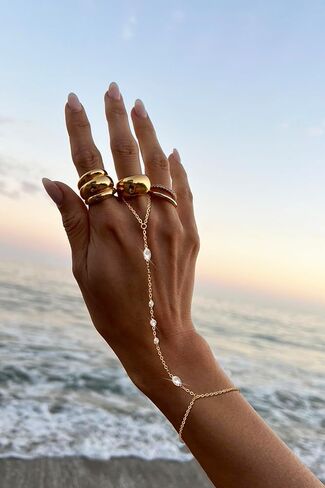 سلسلة يد سوار خاتم أنيق سلسلة يد للنساء أساور مطلية بالذهب مجوهرات عصرية لمجوهرات الزفاف هدايا عيد الميلاد للنساء in Kuwait