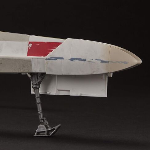 Star Wars The Vintage Collection Luke Skywalker Red 5 X-Wing Fighter 3 3/4-Inch Scale Vehicle in Saudi Arabia