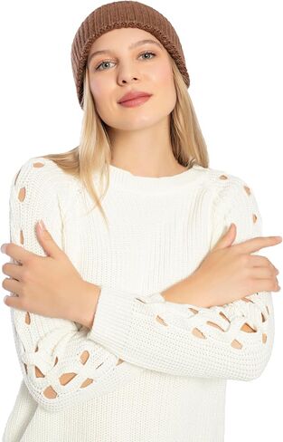 Seamless Beanie Cap, Acrylic Unisex Winter Beanie in Kuwait