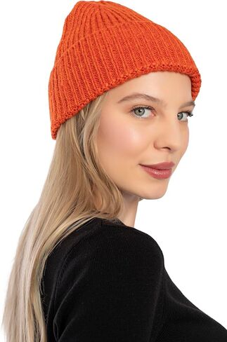 Seamless Beanie Cap, Acrylic Unisex Winter Beanie in Kuwait