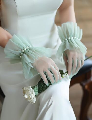 Women's Vintage Short Mesh Gloves Ruffle Tea Party Tulle Gloves Pearls Wedding Opera Party Gloves in Saudi Arabia
