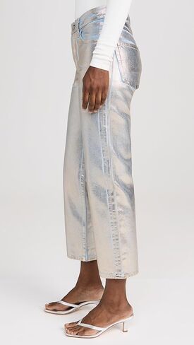 الكاحل النسائي من Levi's 501 '90s in Saudi Arabia