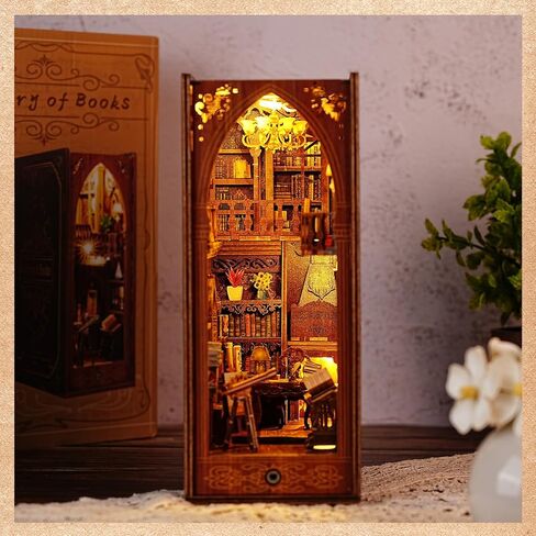 KKUYT Book Nook Kit، DIY Dollhouse Mini Booknook Kit رف الكتب إدراج ديكور كتاب الزوايا بناء نموذج مع مستشعر الضوء والموسيقى، الخشب 3D لغز Bookend ديكور للبالغين المراهقين عطلة عيد ميلاد هدية in Kuwait